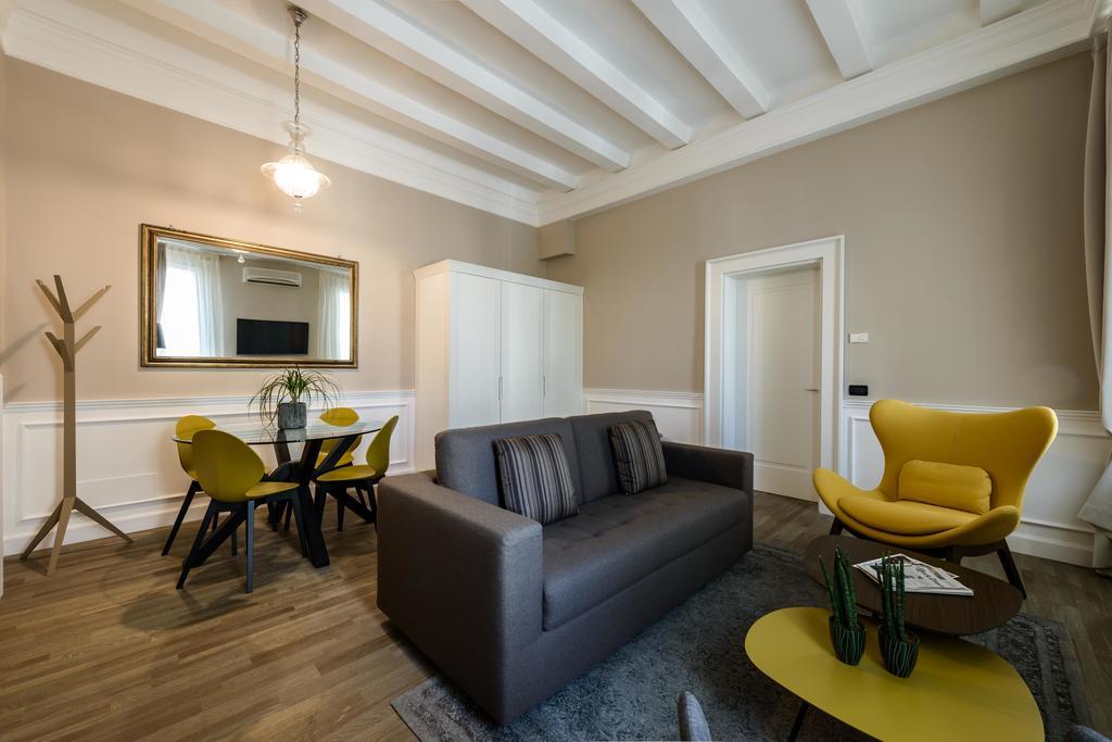 פאדובה Palazzo Bovio - Boutique Apartments מראה חיצוני תמונה