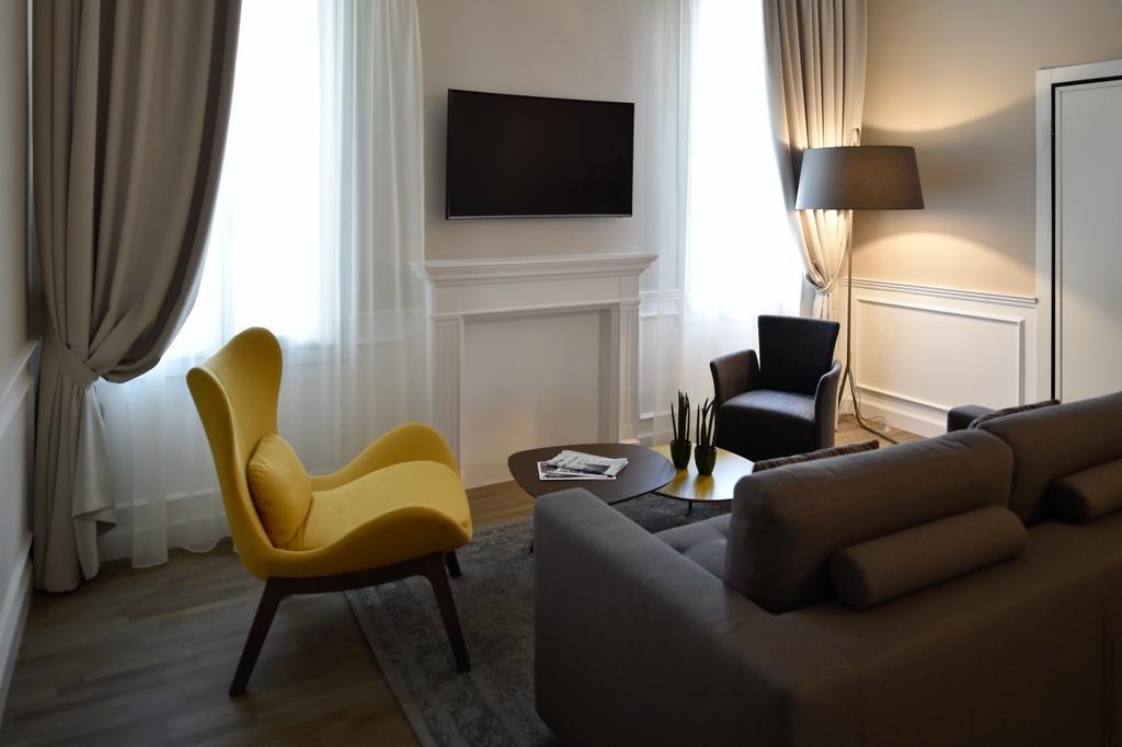 פאדובה Palazzo Bovio - Boutique Apartments מראה חיצוני תמונה