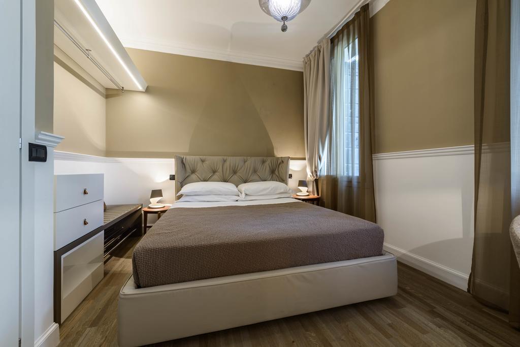 פאדובה Palazzo Bovio - Boutique Apartments מראה חיצוני תמונה